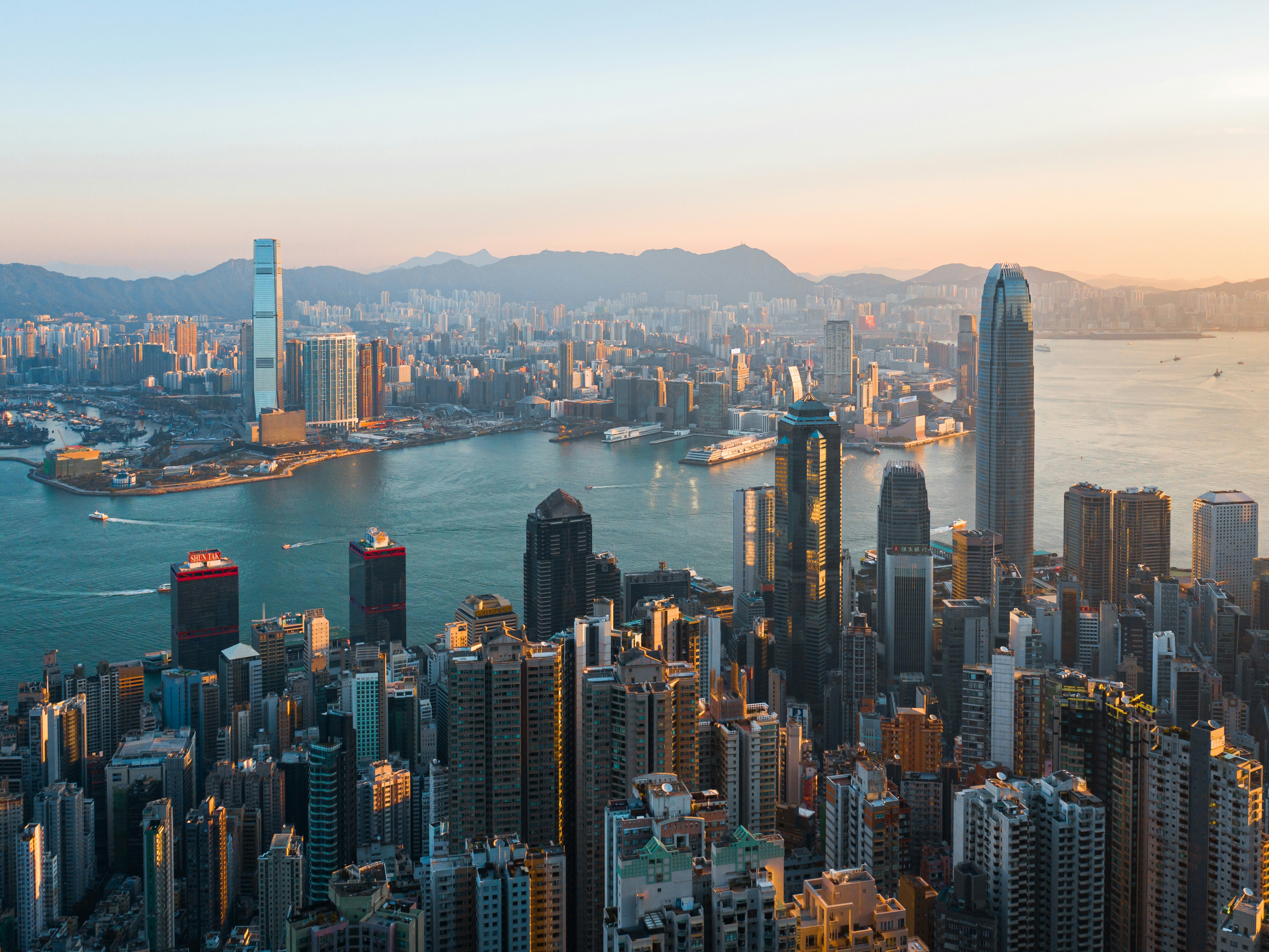 Greytt Journeys: The Ultimate Hong Kong Shopping Fantasy